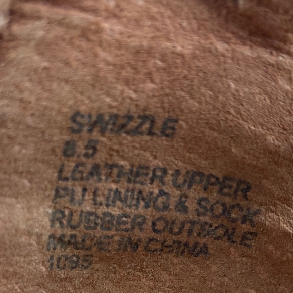 Steve Madden Swizzle Lace up Flat Sandals size 8.5 Womens - Picture 14 of 15